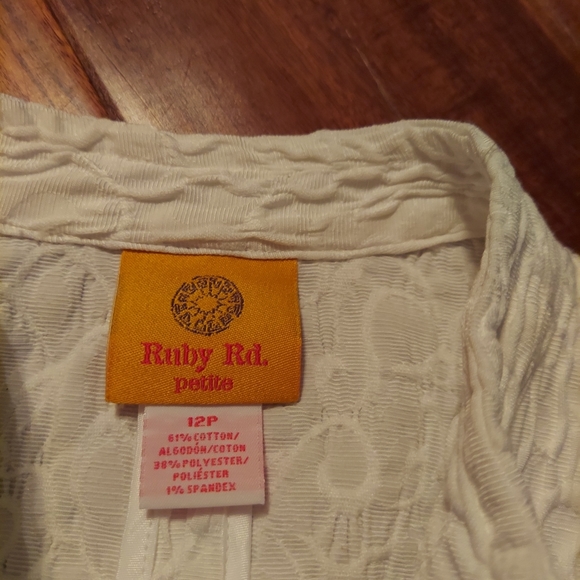 Ruby Rd. White Textured Blazer|12p| - Picture 10 of 11